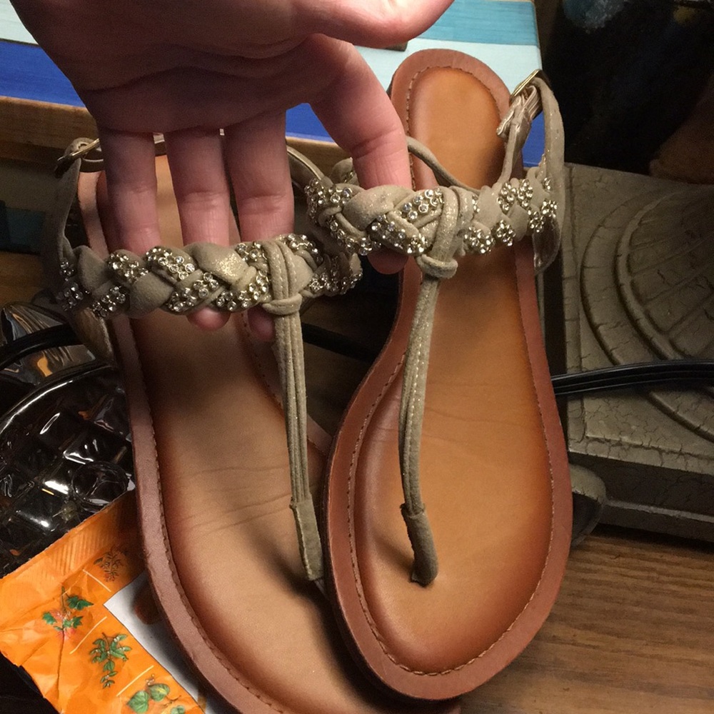 Super cute sandals